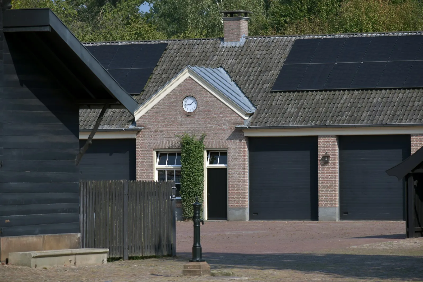 Zonnepanelen: Kosten, Besparing en Tips 2026