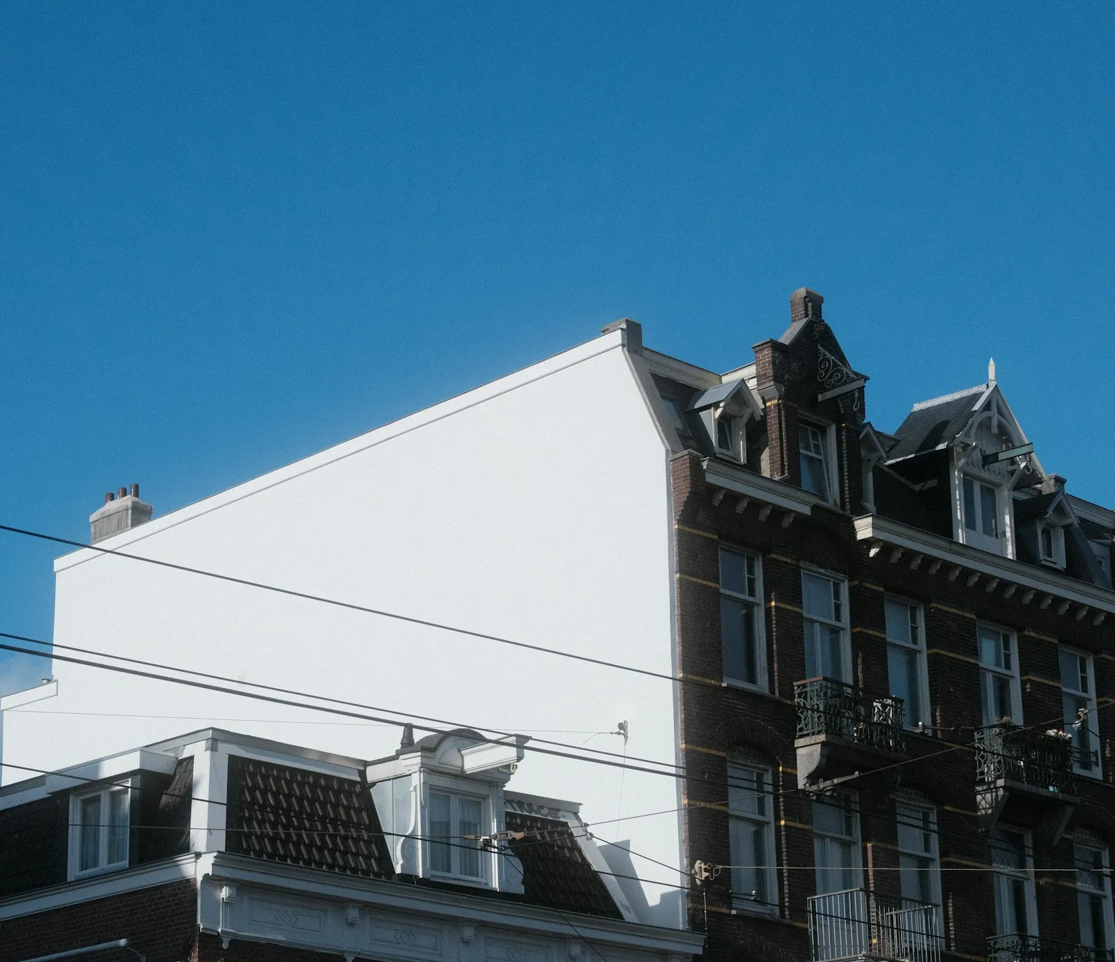 Zonnescherm of Isolatiegordijn Zomer Besparing 2026